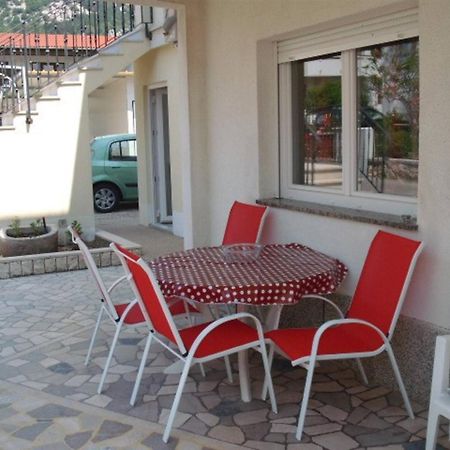Apartments & Rooms Dekanic Baška Екстериор снимка