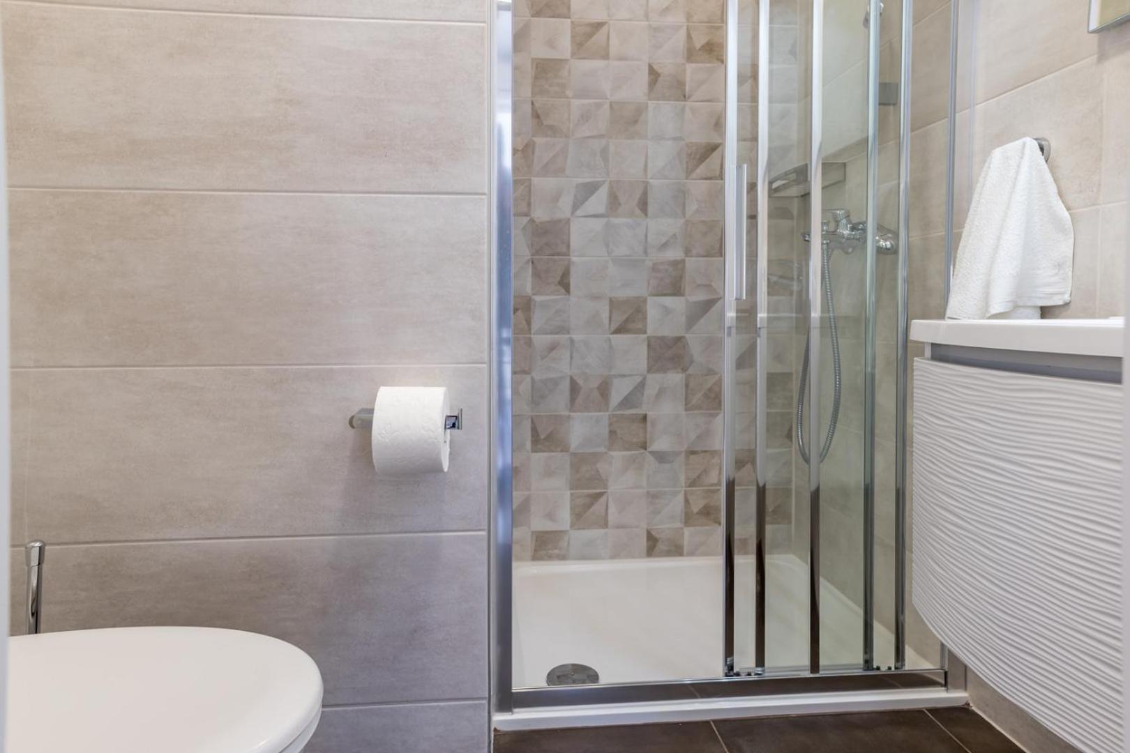 Apartments & Rooms Dekanic Baška Екстериор снимка