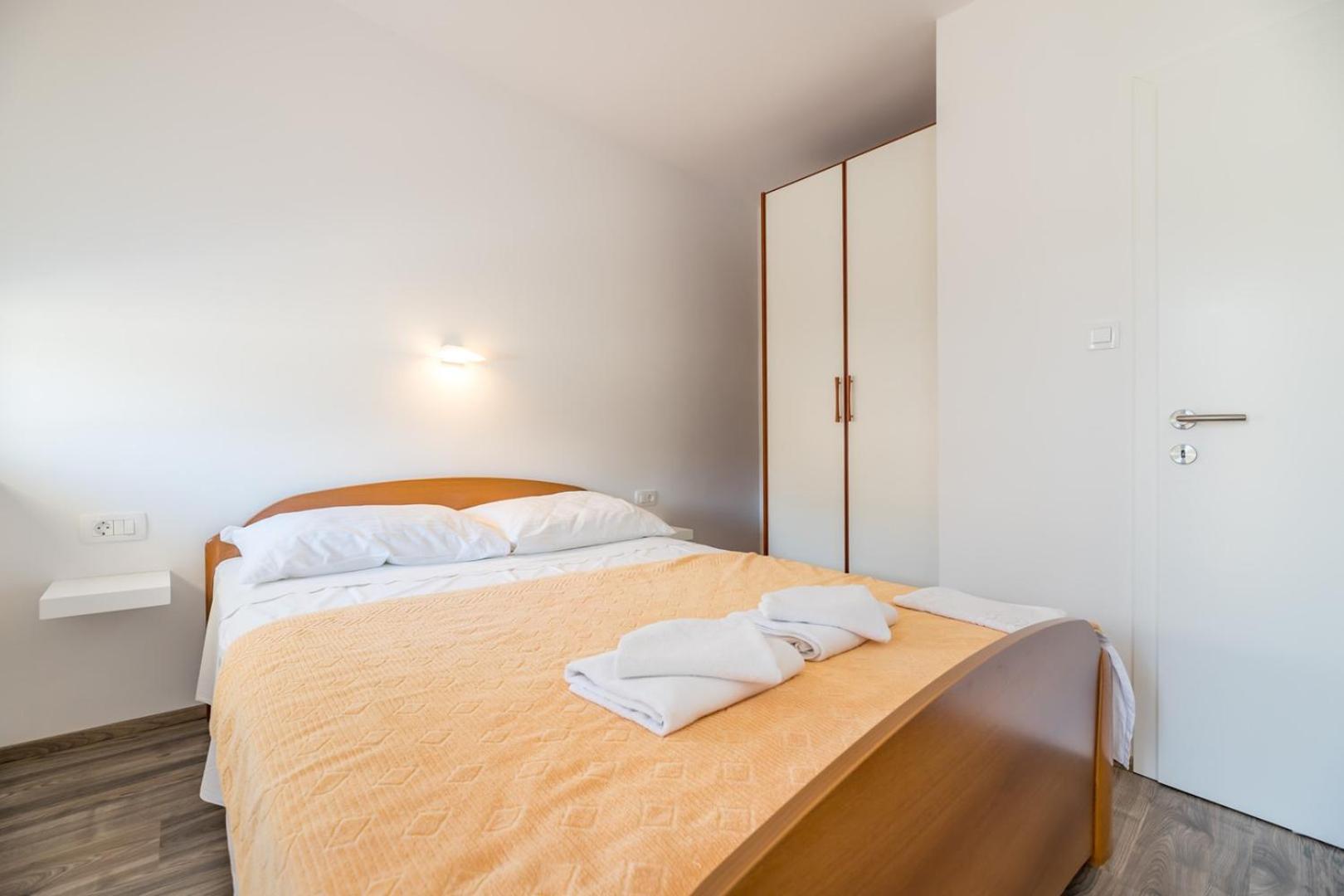 Apartments & Rooms Dekanic Baška Екстериор снимка