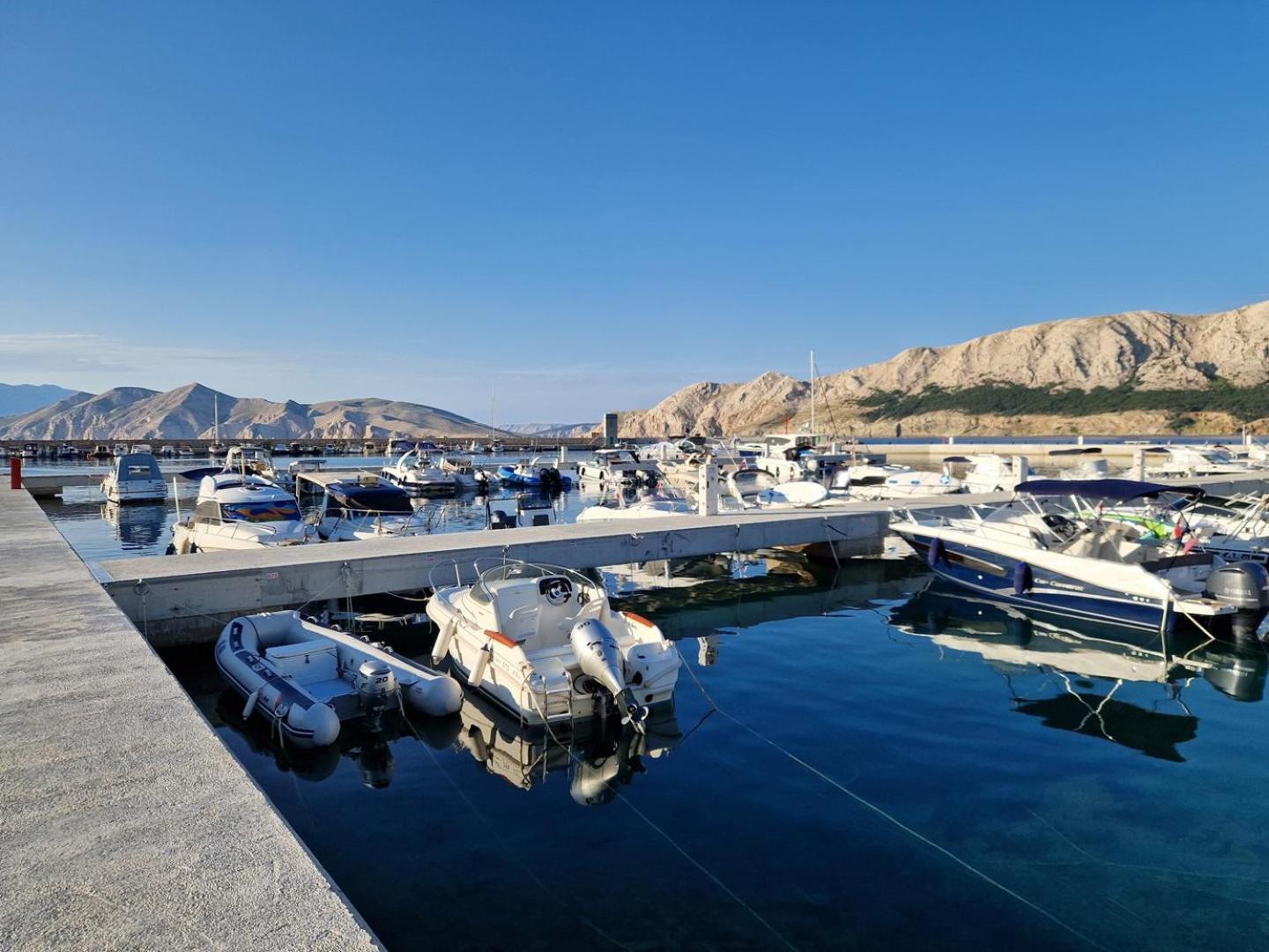 Apartments & Rooms Dekanic Baška Екстериор снимка