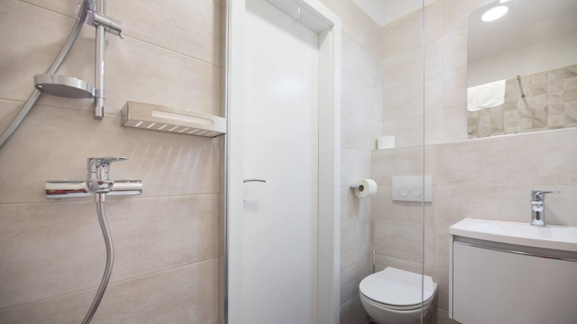 Apartments & Rooms Dekanic Baška Екстериор снимка