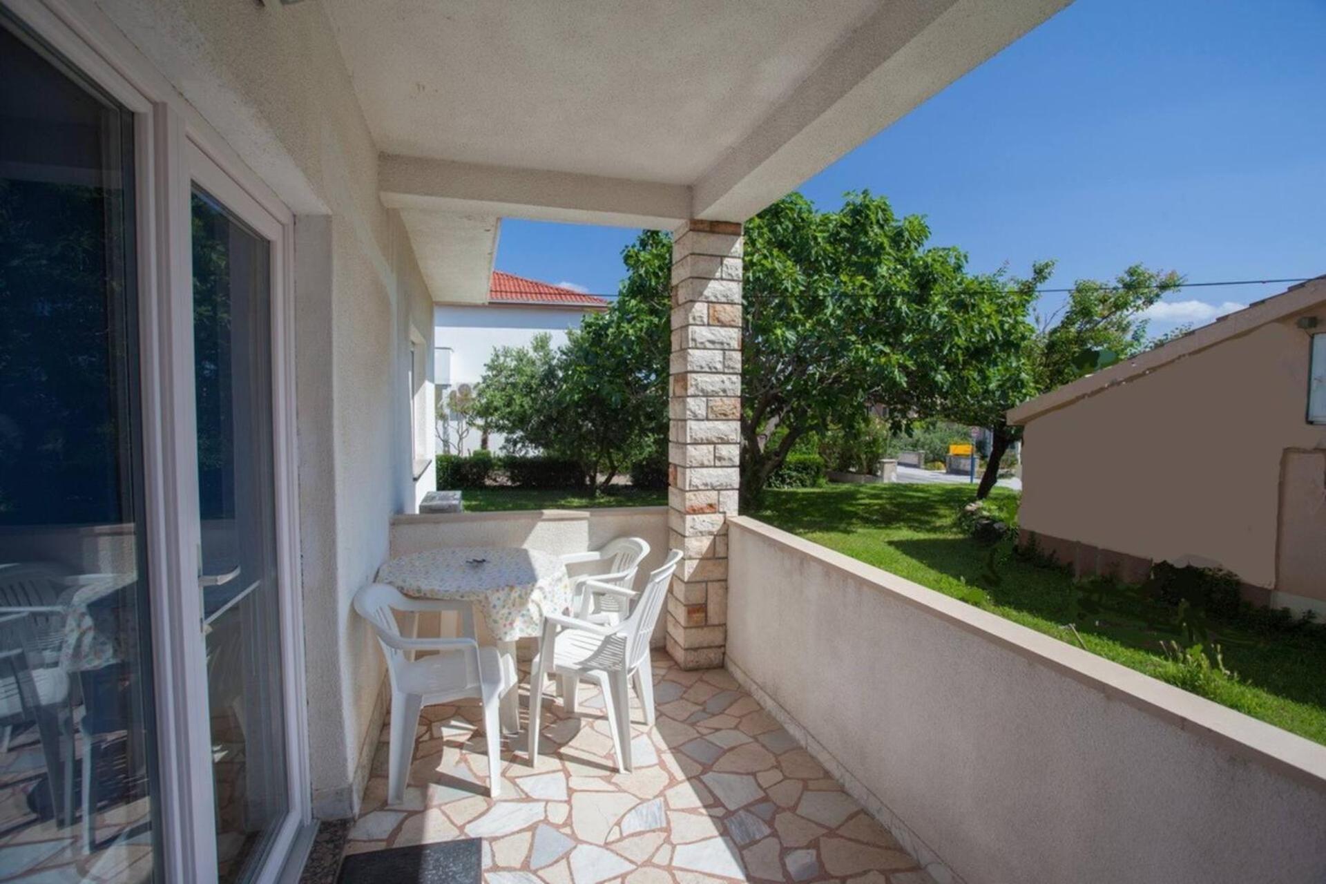 Apartments & Rooms Dekanic Baška Екстериор снимка