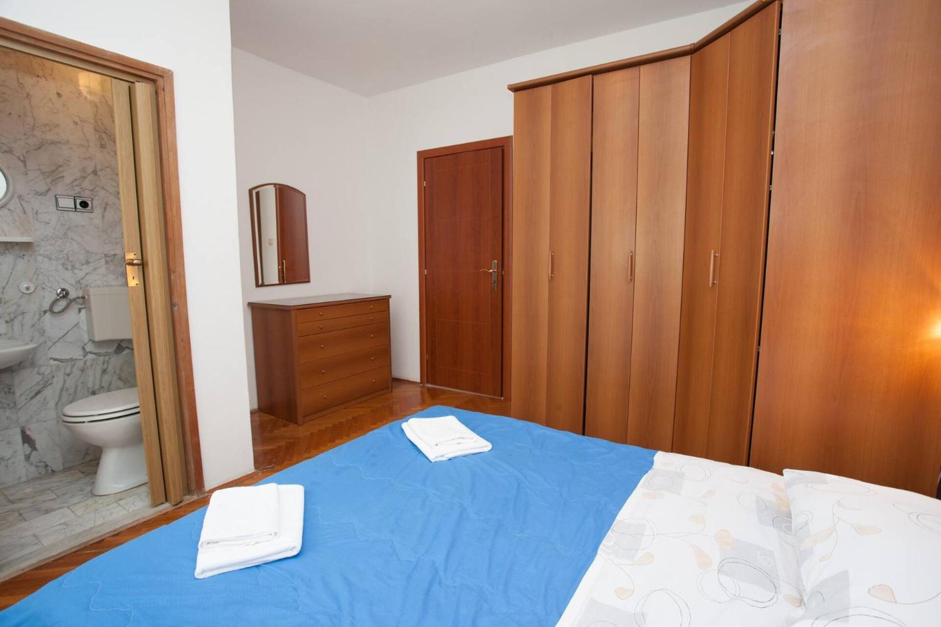 Apartments & Rooms Dekanic Baška Екстериор снимка