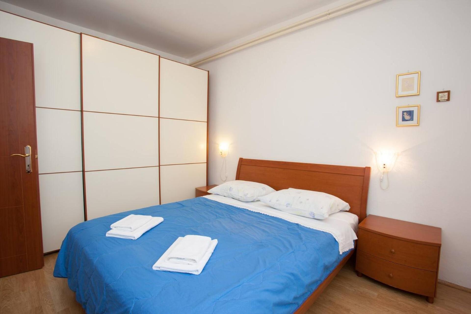 Apartments & Rooms Dekanic Baška Екстериор снимка