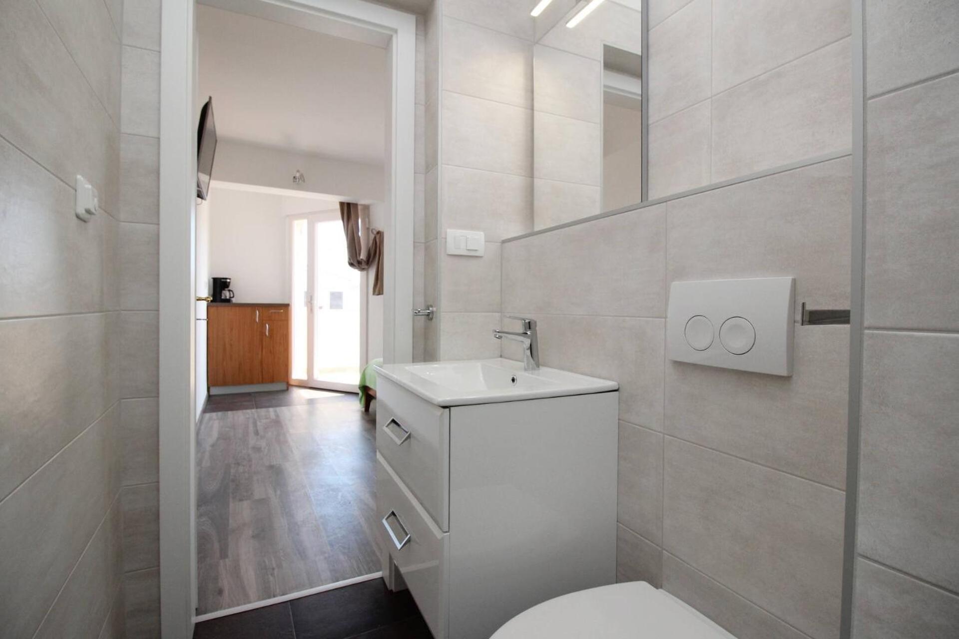 Apartments & Rooms Dekanic Baška Екстериор снимка