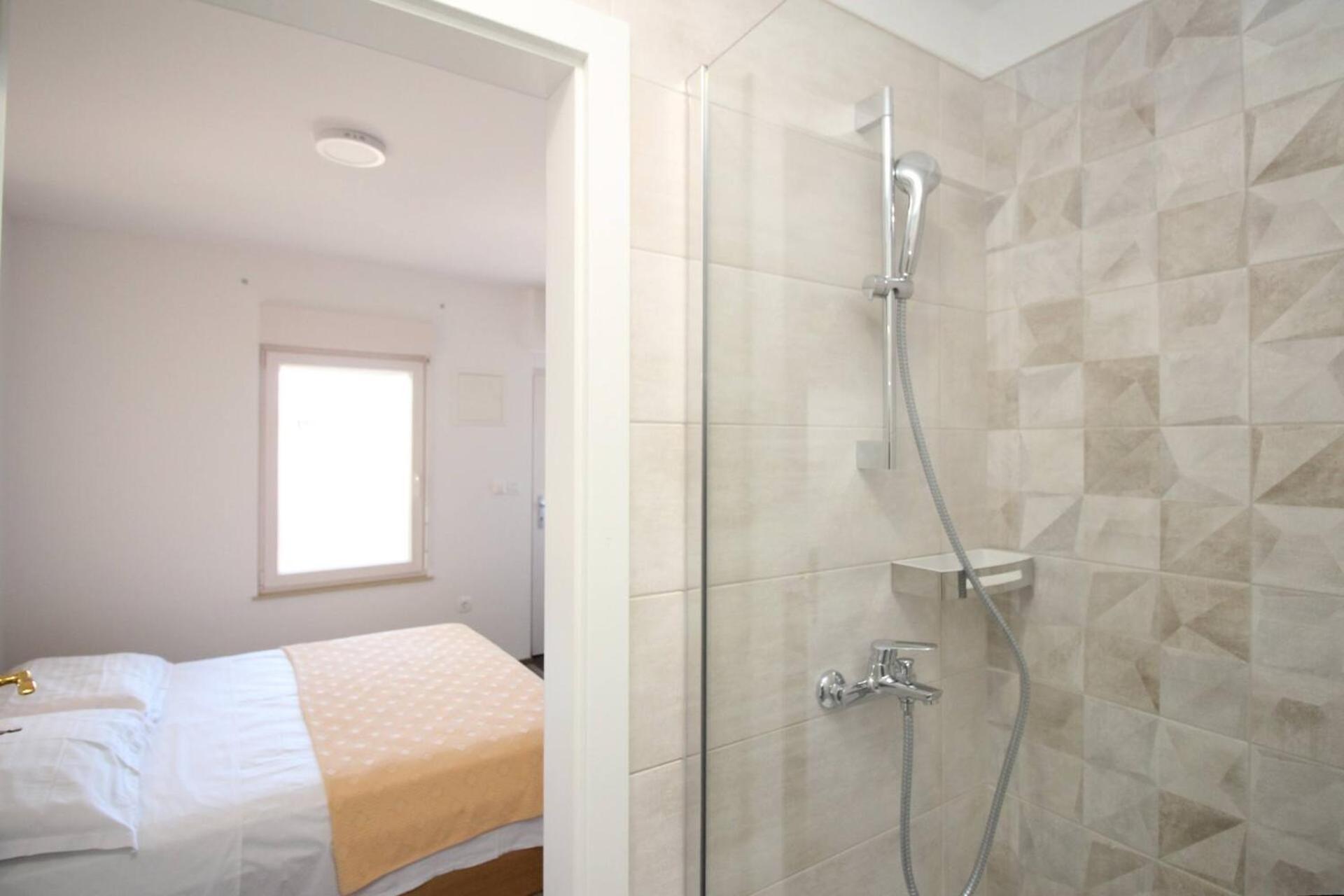 Apartments & Rooms Dekanic Baška Екстериор снимка