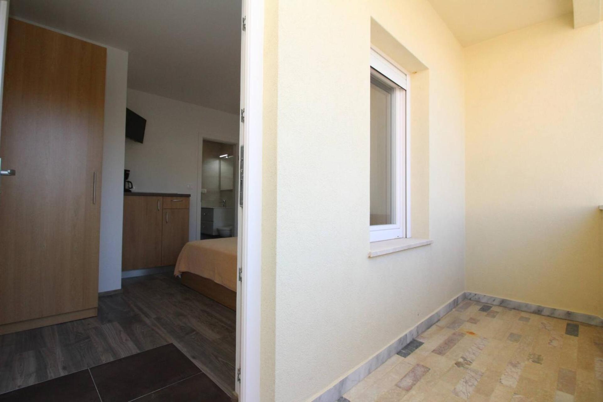 Apartments & Rooms Dekanic Baška Екстериор снимка