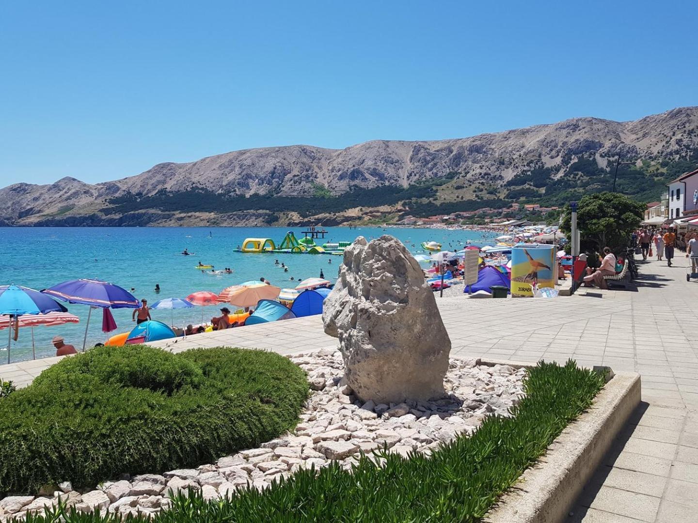 Apartments & Rooms Dekanic Baška Екстериор снимка