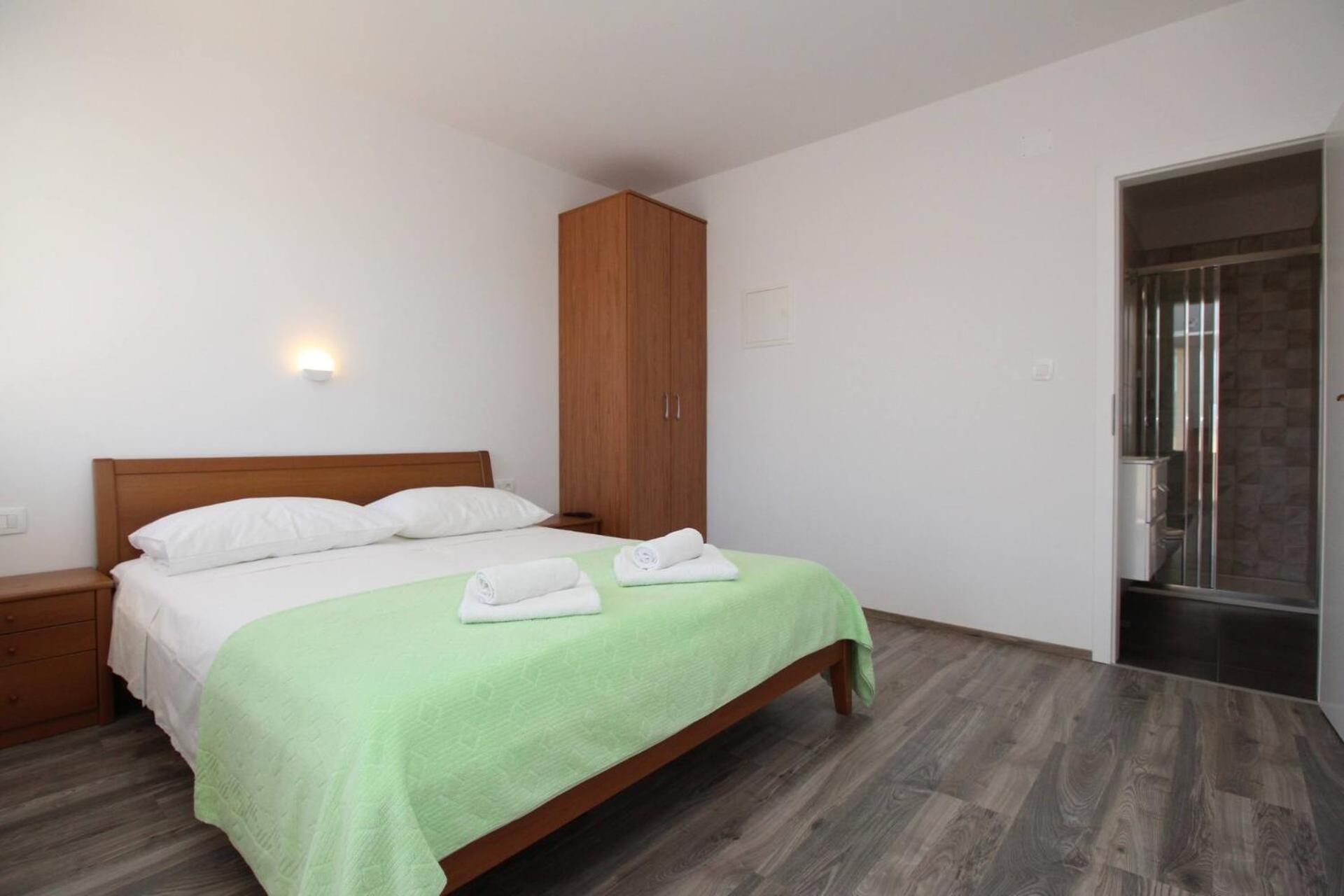 Apartments & Rooms Dekanic Baška Екстериор снимка